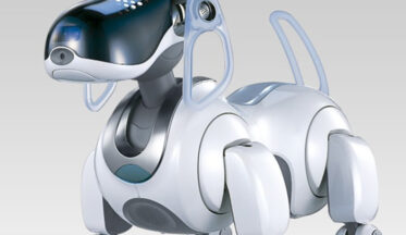 Sony’nin robot köpeği Aibo geri dönüyor