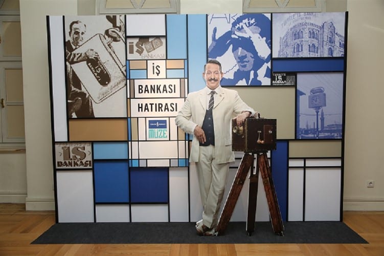 İş Bankası İftiharla Sunar sergisi reklam yolculuğuna çıkarıyor