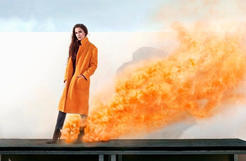 Fahriye Evcen, şimdi de Koton kabanlarıyla iz bırakıyor