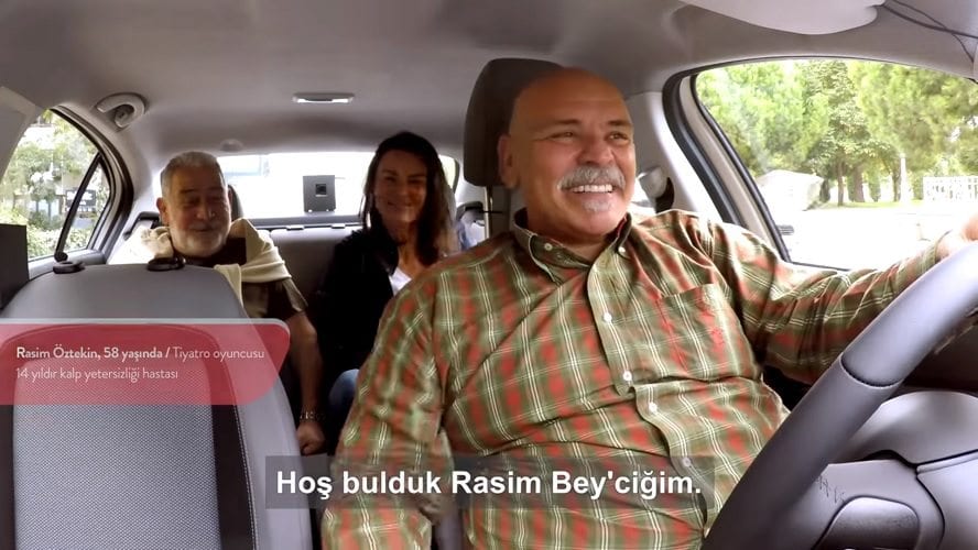 Rasim Öztekin “Hayatı Seviyorum, Kalbimi Dinliyorum” kampanyasında yer aldı