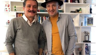 Emrah Akay yoluna Come to Movida ile devam ediyor (2)