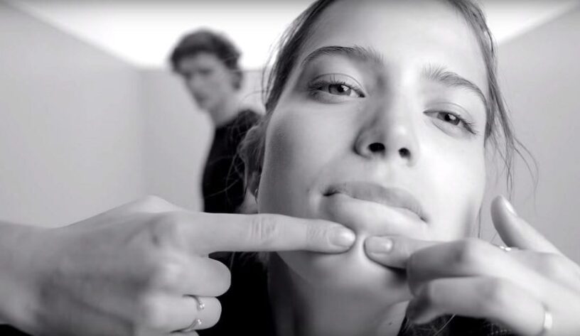 Garnier cilt problemlerine siyah bir nokta koyuyor