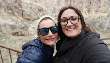 Sıla ve Rahşan Gülşan Trafik Hayattır için yolda