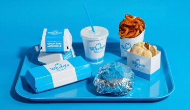 Warby Parker ve Arby's 1 Nisan için WArby's oldu