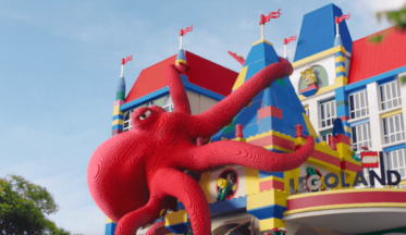 Legoland reklamında Legolar canlanıyor