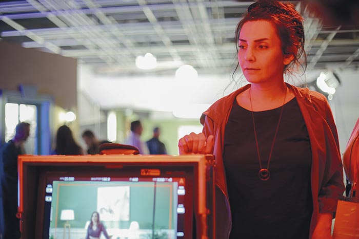 Sibel Çağlar ve Zeynep Karakaşoğlu yorumluyor