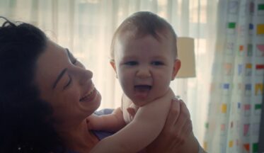 Canbebe’nin yeni kampanyası anneliğin dilinden anlıyor