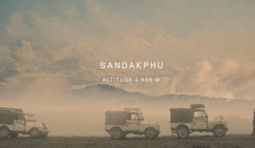 Land Rovers'ın 70. yıldönümü için Land Rovers diyarına yolculuk