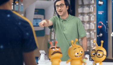 Yeni Turkcell reklamında Emocanlar teftişte