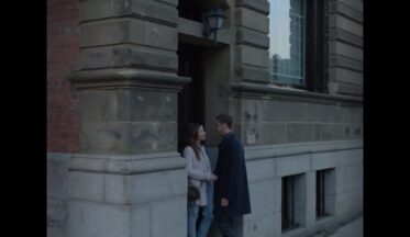 De Facto yeni reklam kampanyasında sigara bağımlılığına karşı savaşıyor-campaigntr