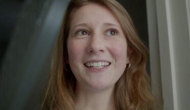 Tersine çevrilen şiirler McCann Bristol imzası taşıyor