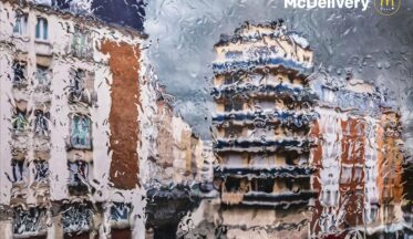 McDonald's yeni kampanyasında krizi fırsata dönüştürüyor-campaigntr