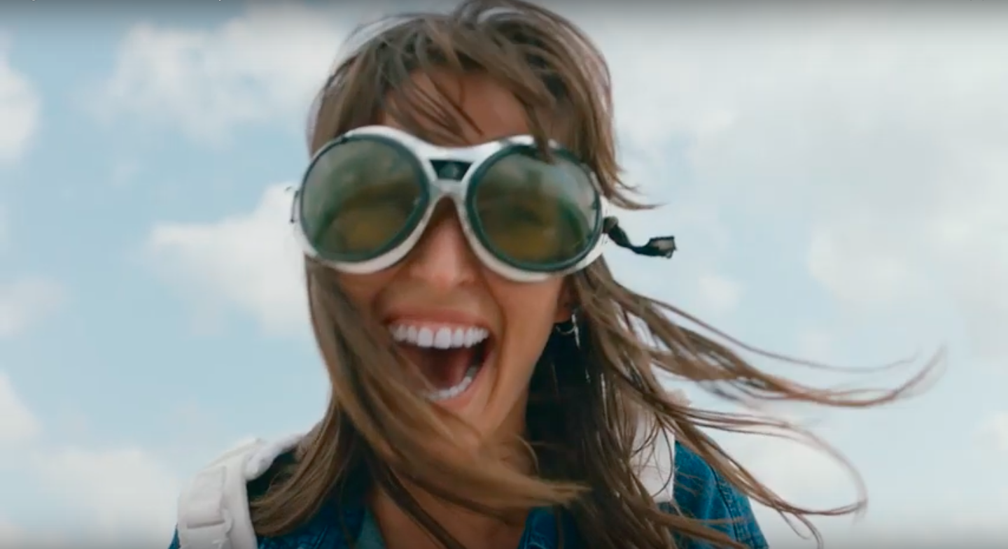 Signal yenilenen White Now serisini sürpriz isimler ile tanıtıyor-campaigntr